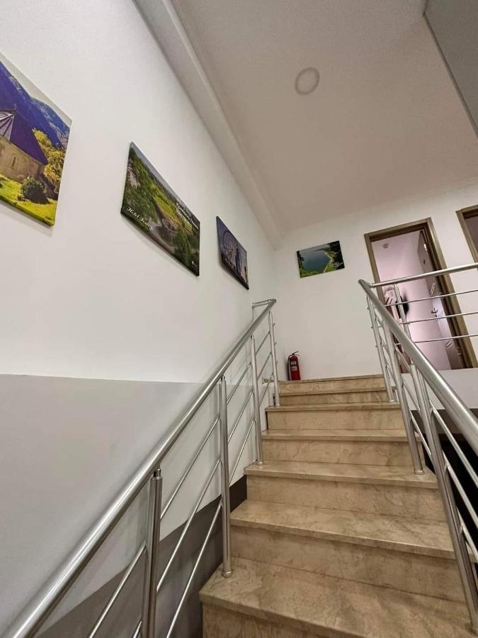 Femi Ji Hotel Batumi Bagian luar foto